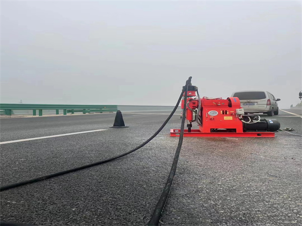 中堂镇马路路基路面开裂下沉注浆加固灌浆